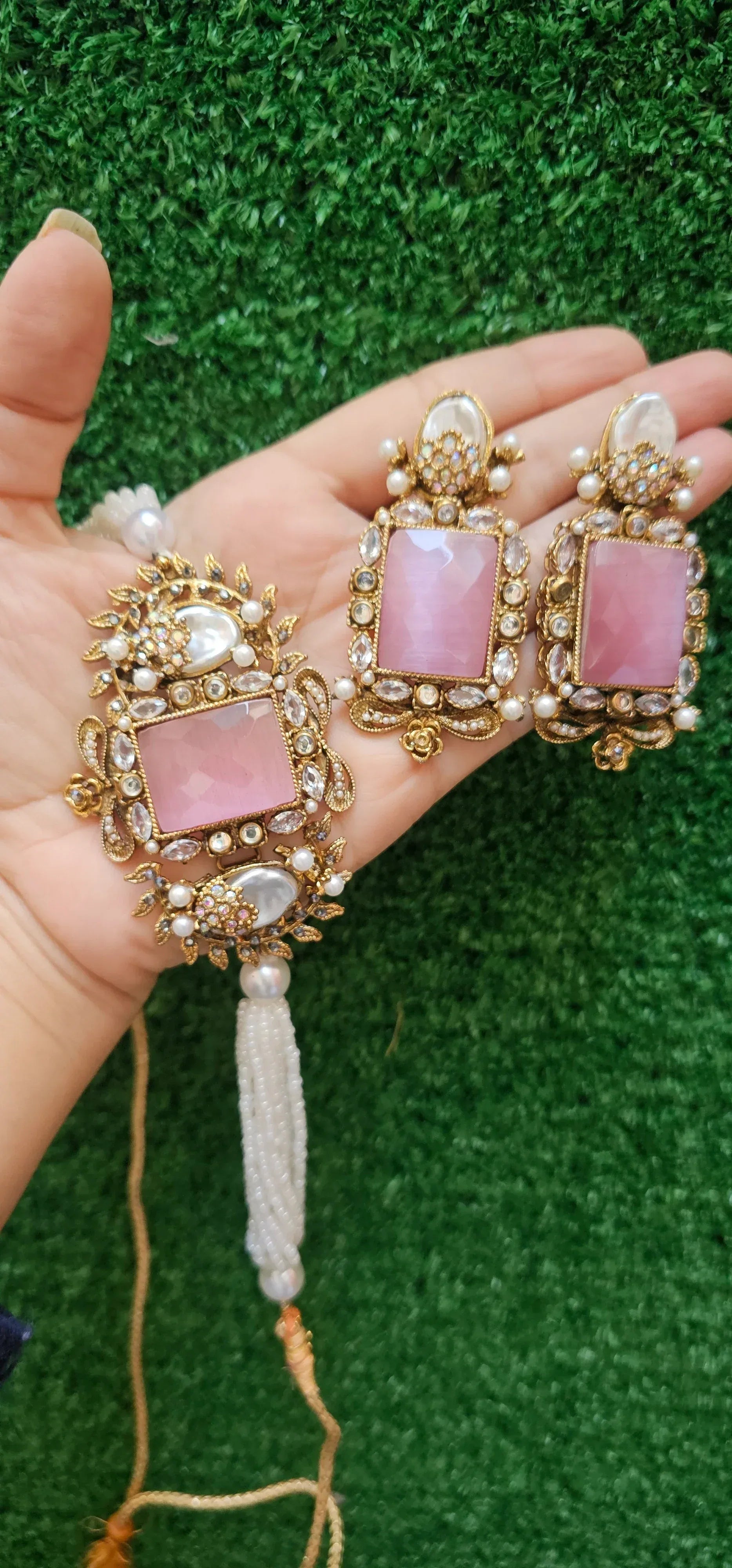 Handmade Pink Choker with Earrings - HASWEAR