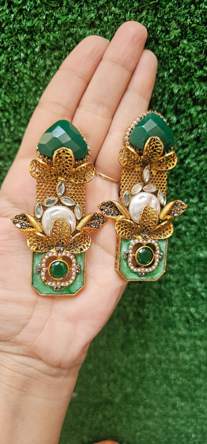 Handmade Green Antique Earrings - HASWEAR