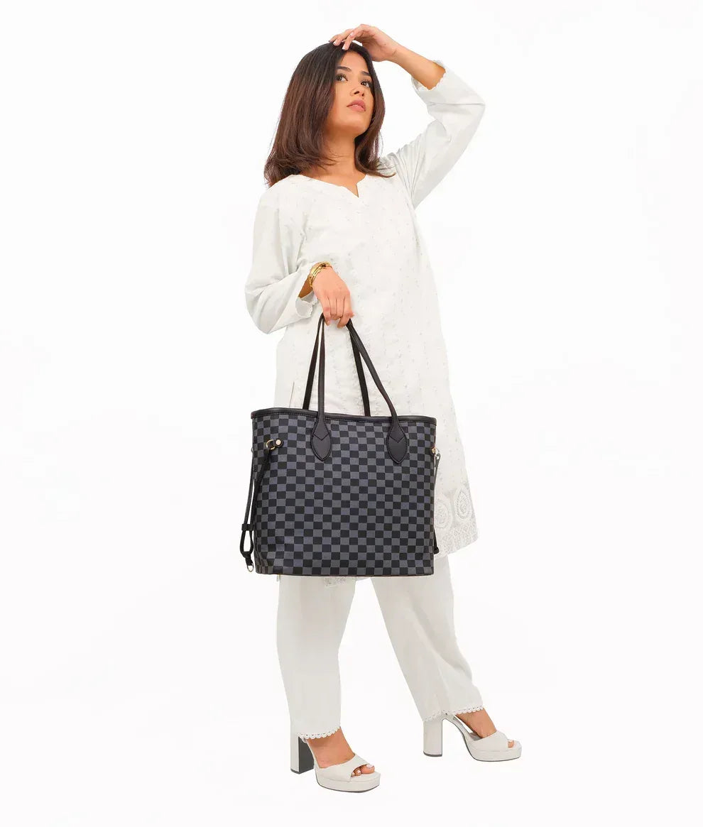 The Haswear Checkered Tote Black - HASWEAR